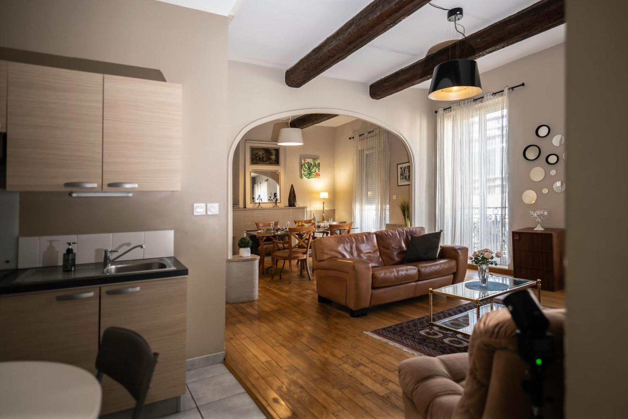 Saëns 4-T3 avec garage privé optionnel-Centre historique et plages à 16km ! Béziers Esterno foto